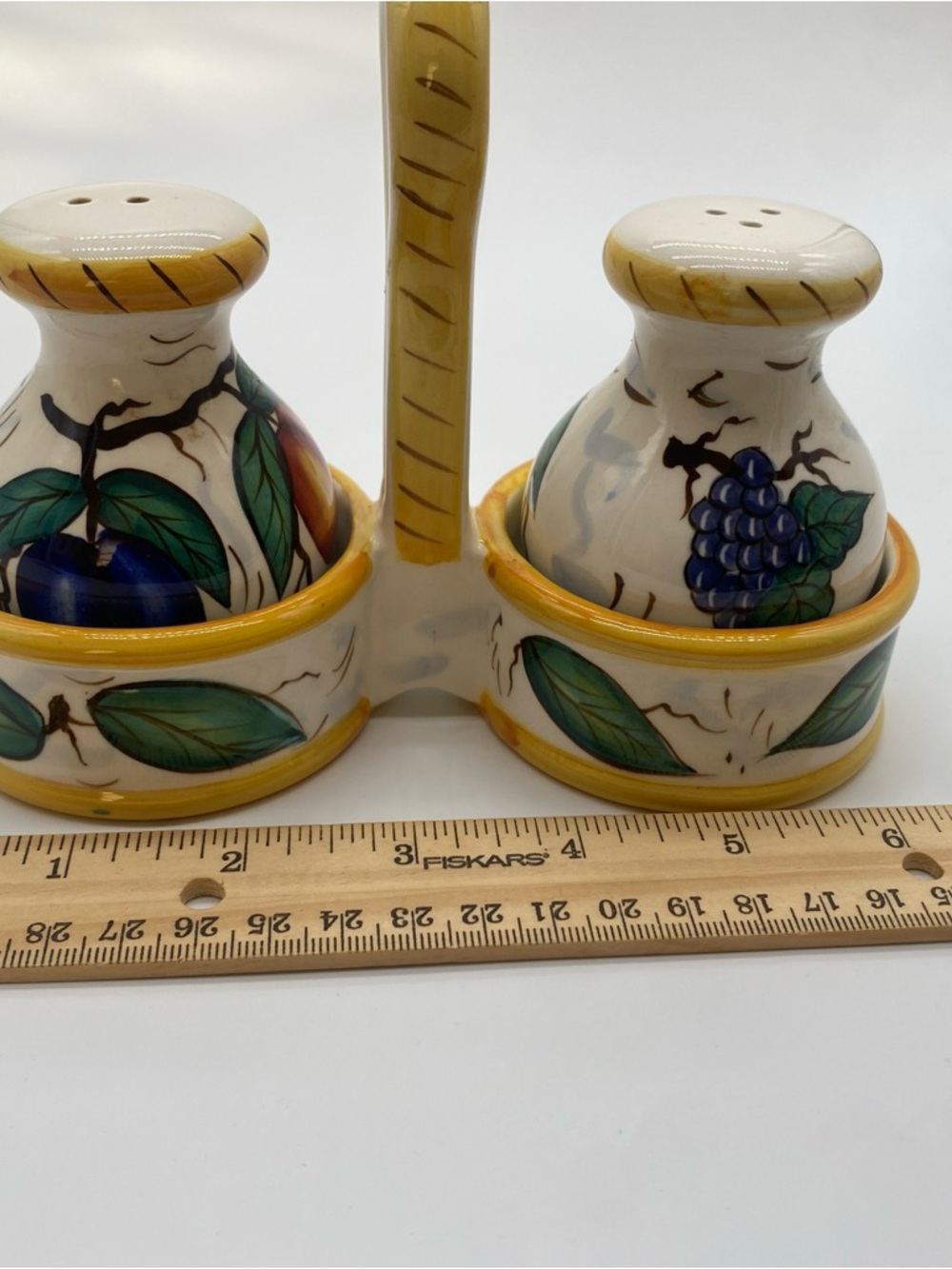 Salt and pepper shakers with caddie - Picture 9 of 10